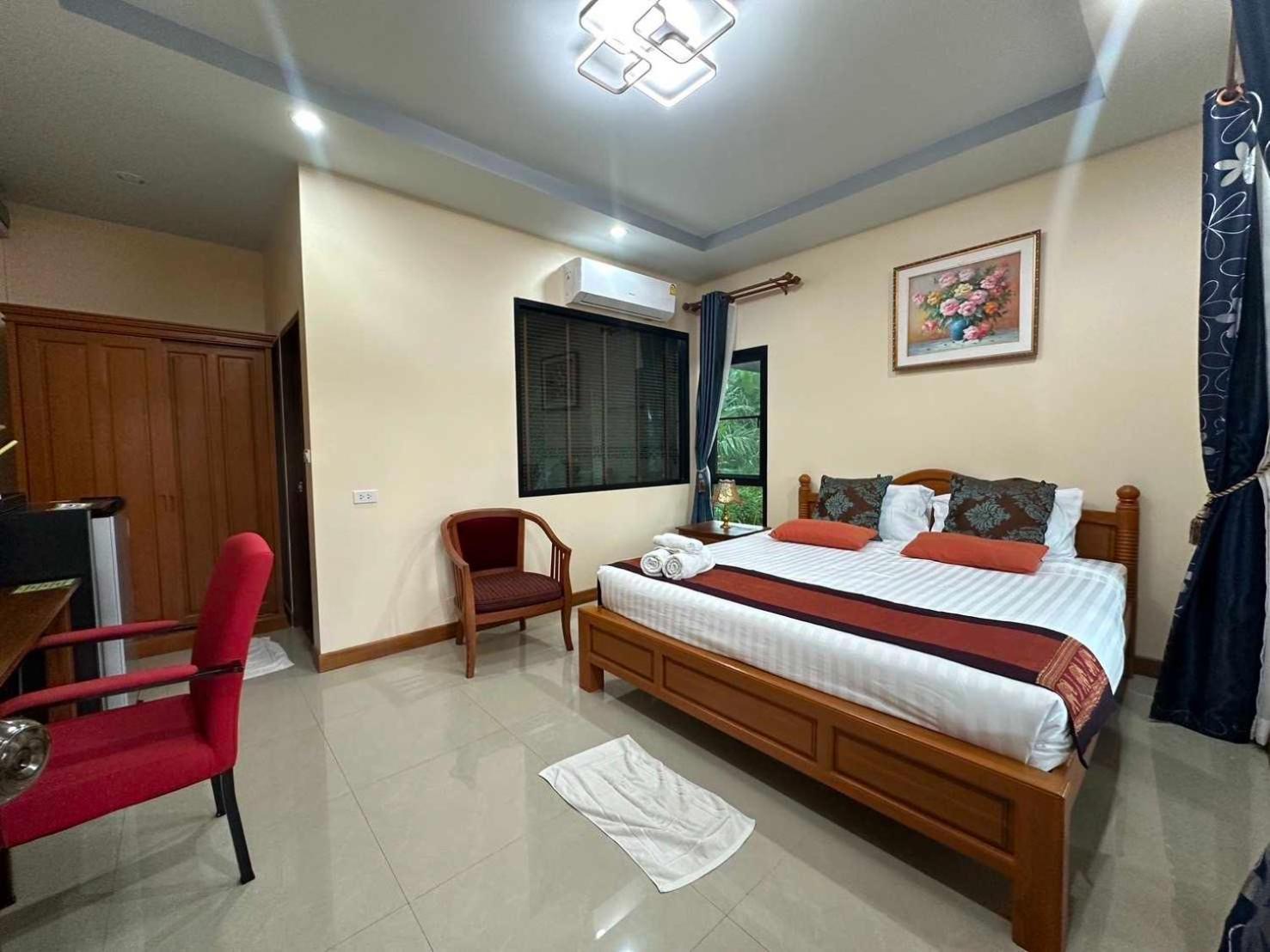 Capital O 75518 Baan Rose Resort Ao Luk 外观 照片