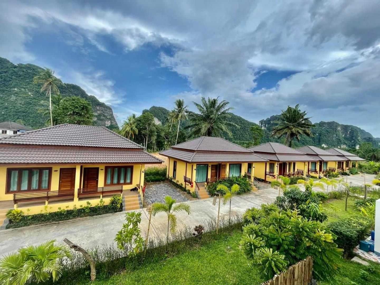 Capital O 75518 Baan Rose Resort Ao Luk 外观 照片