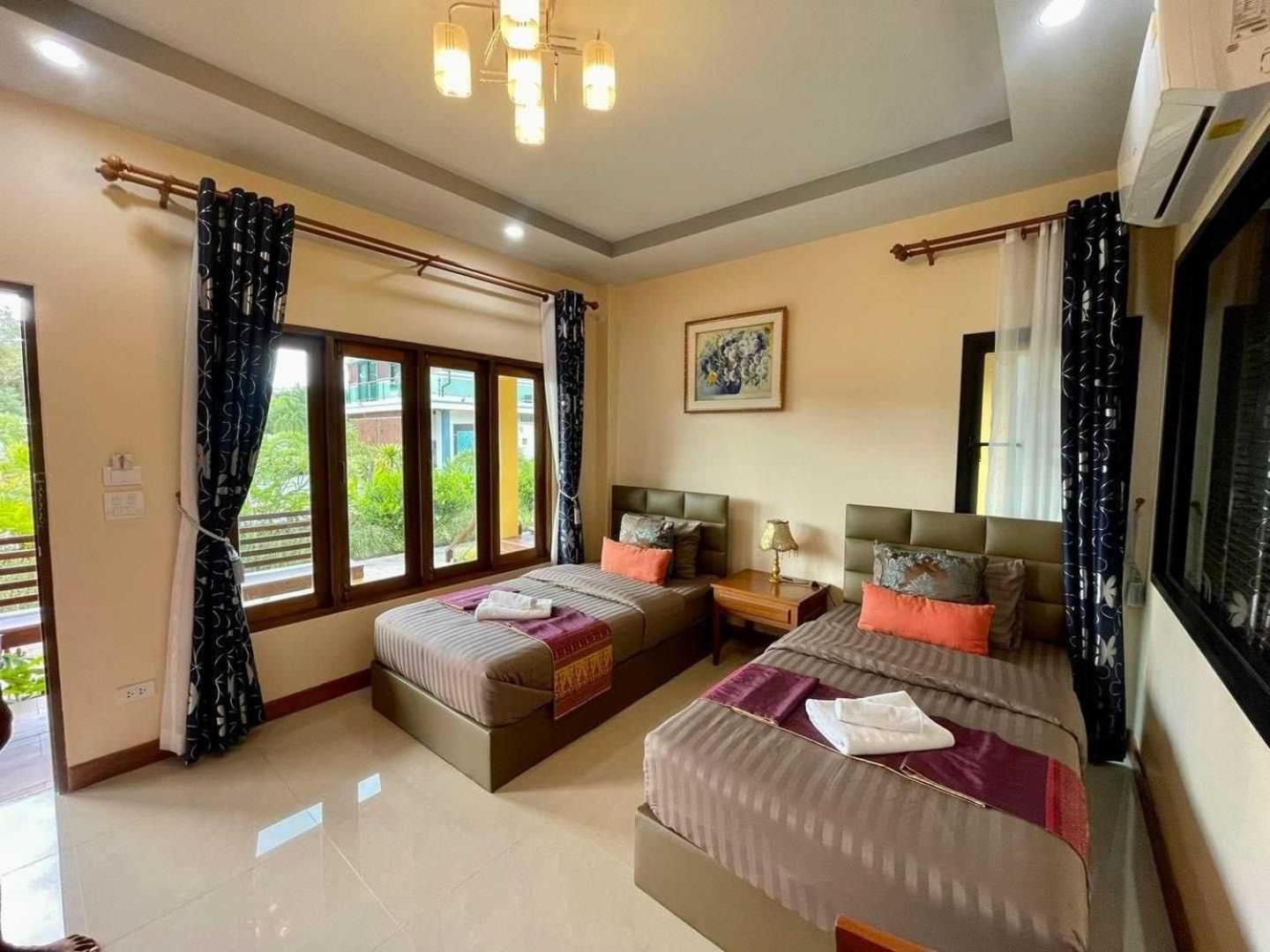 Capital O 75518 Baan Rose Resort Ao Luk 外观 照片